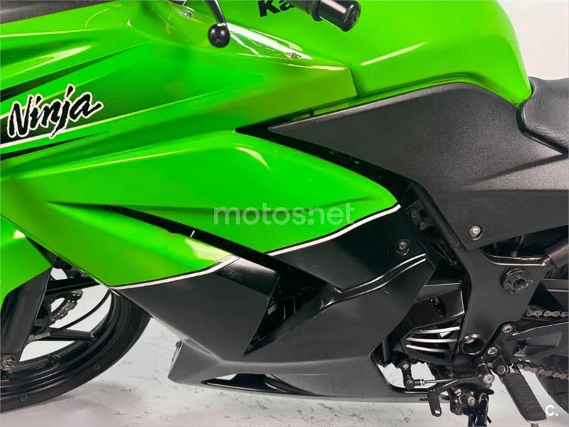 Kawasaki Ninja 250 R – Vista 18
