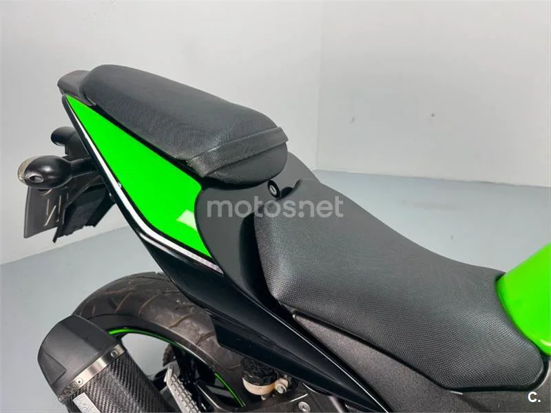 Kawasaki Ninja 250 R – Vista 9
