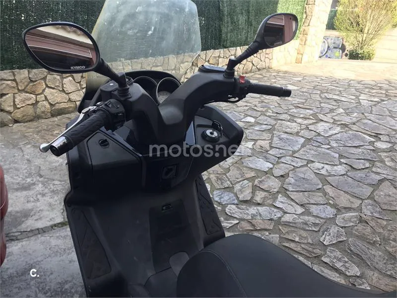 Kymco Super Dink 125i – Vista 6