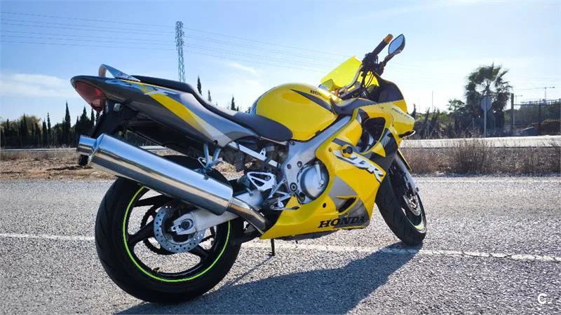 Honda CBR 600F – Vista 4