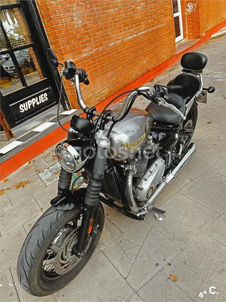 Triumph Bonneville Speedmaster – Vista 9