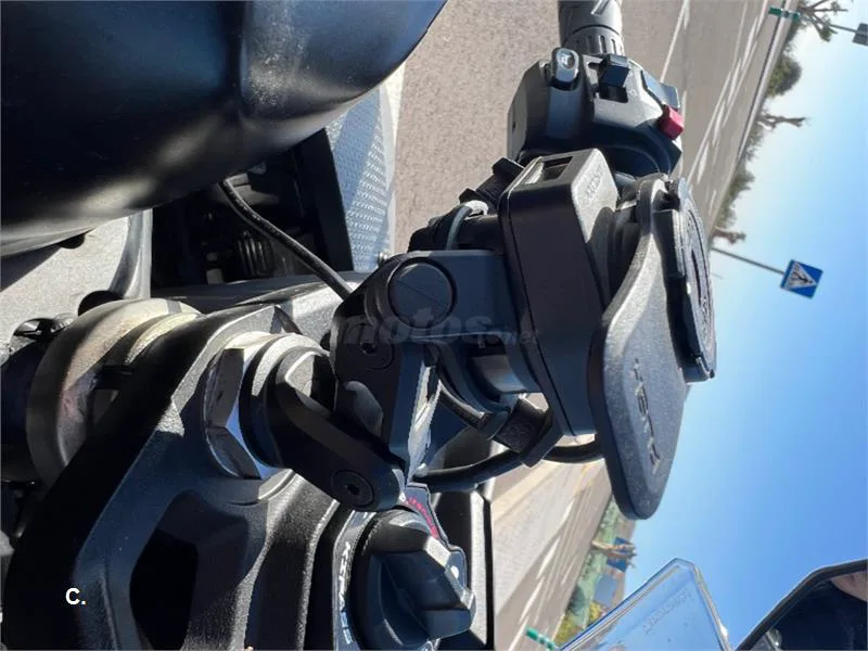 Kawasaki Ninja 500 – Vista 16