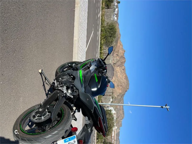 Kawasaki Ninja 500 – Vista 4