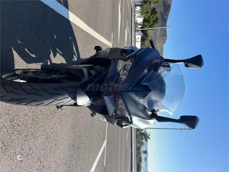 Kawasaki Ninja 500 – Vista 6