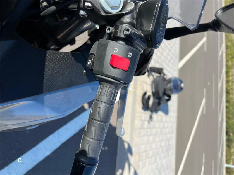 Kawasaki Ninja 500 – Vista 9