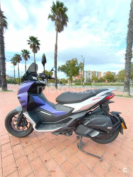 Aprilia SR GT 125 – Vista 6