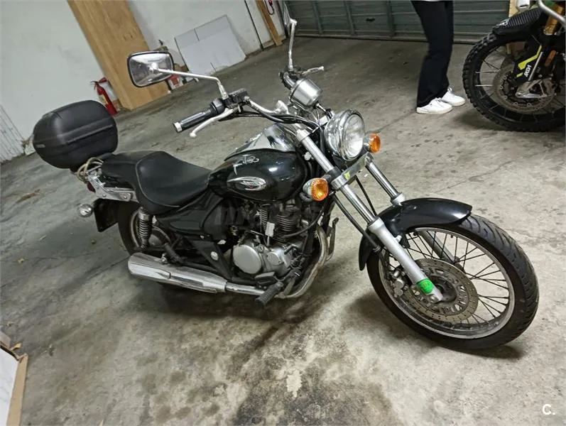 Kawasaki Eliminator 125 – Vista 3
