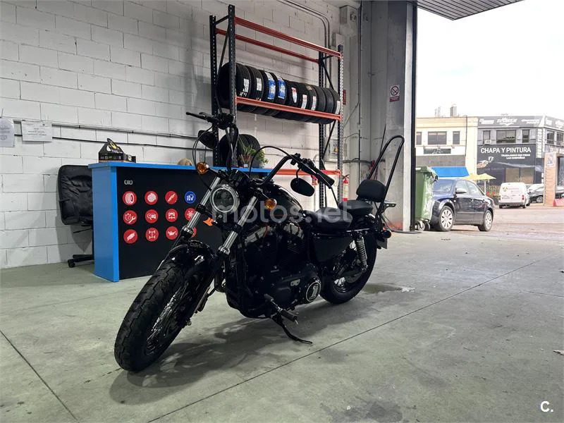 Harley-Davidson Sportster Forty-Eight – Vista 7