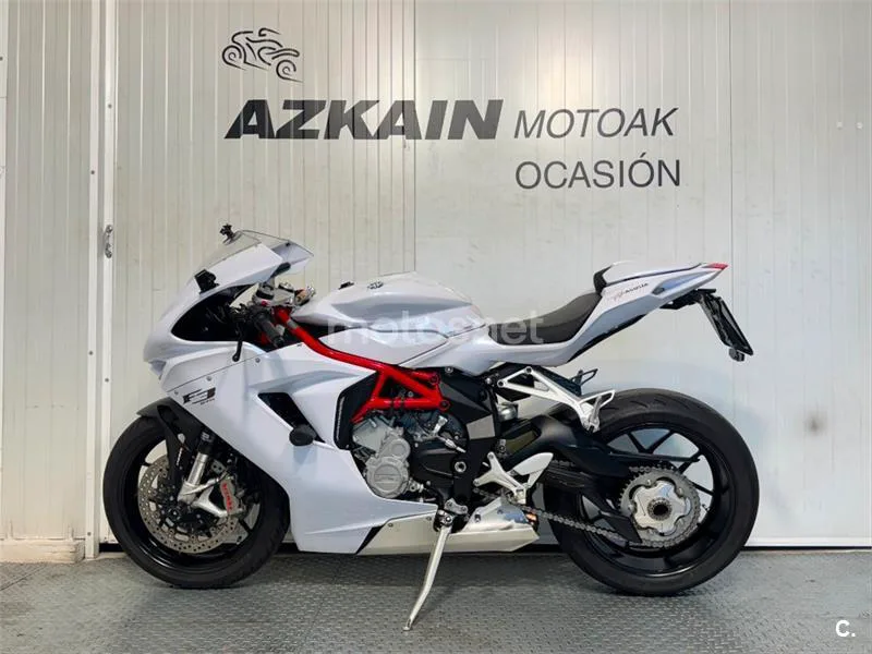 MV Agusta F3 675 – Vista 3