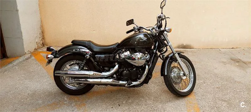 Honda VT 750 S – Vista 3
