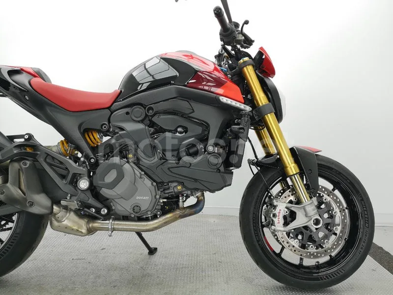 Ducati Monster – Vista 6