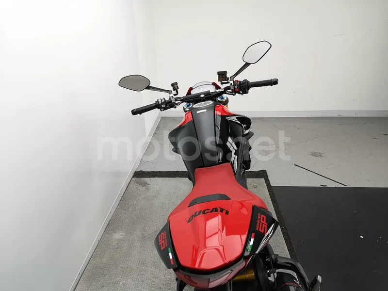 Ducati Monster – Vista 7