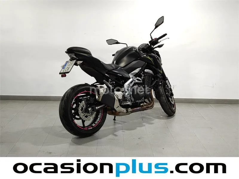 Kawasaki Z900 – Vista 3