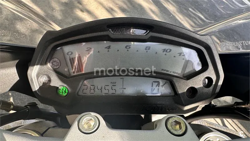 Ducati Monster 796 – Vista 5