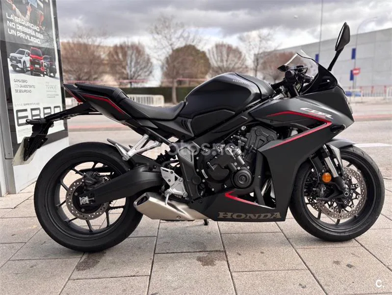 Honda CBR650R - Vista 7