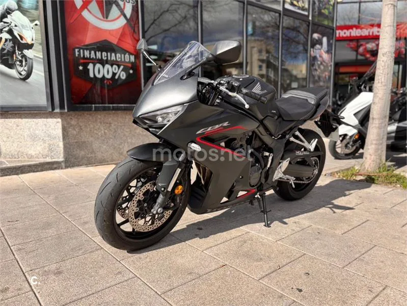 Honda CBR 650 R – Vista 4