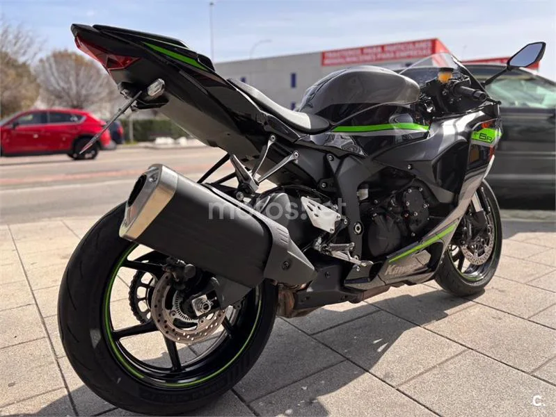Kawasaki Ninja ZX-6R – Vista 10