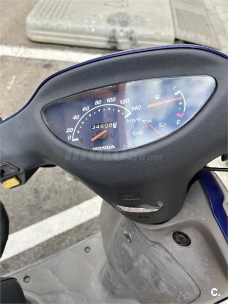 Honda SH100 – Vista 5