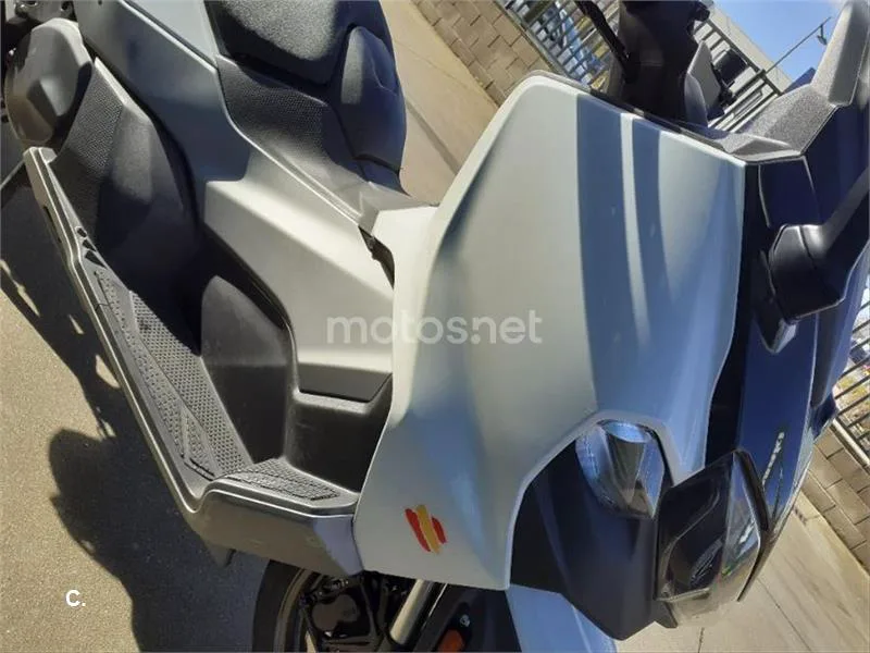 SYM Maxsym TL 500 – Vista 14