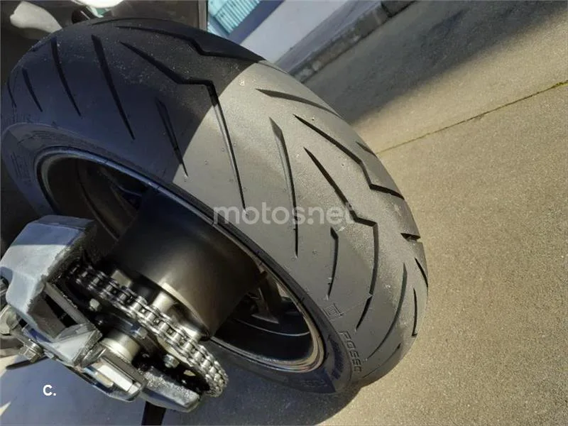 SYM Maxsym TL 500 – Vista 21