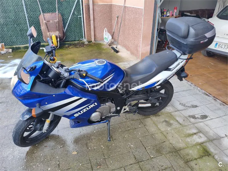 Suzuki GS 500F – Vista 2