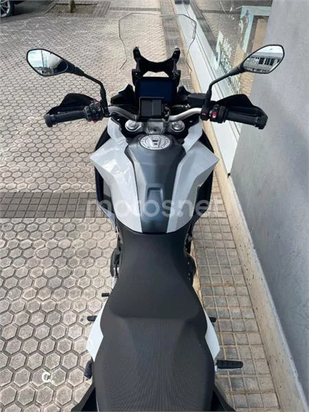 BMW F 900 XR – Vista 8