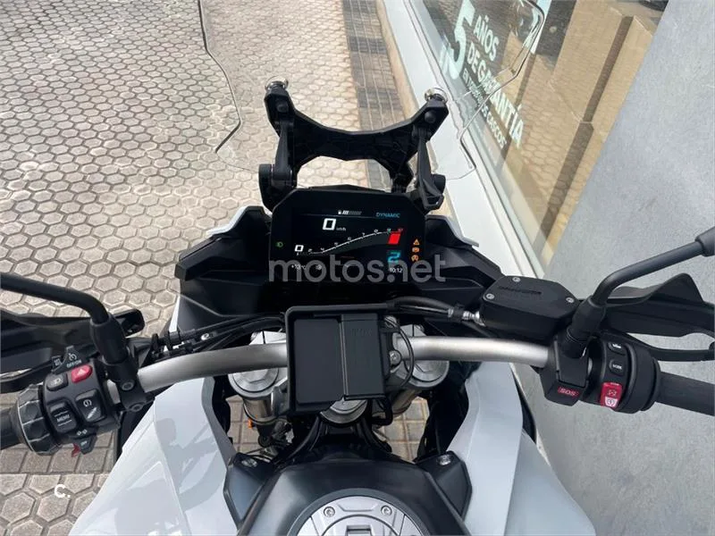 BMW F 900 XR – Vista 9