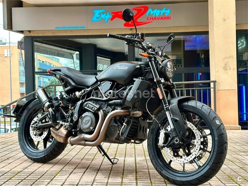Indian FTR 1200 – Vista 20