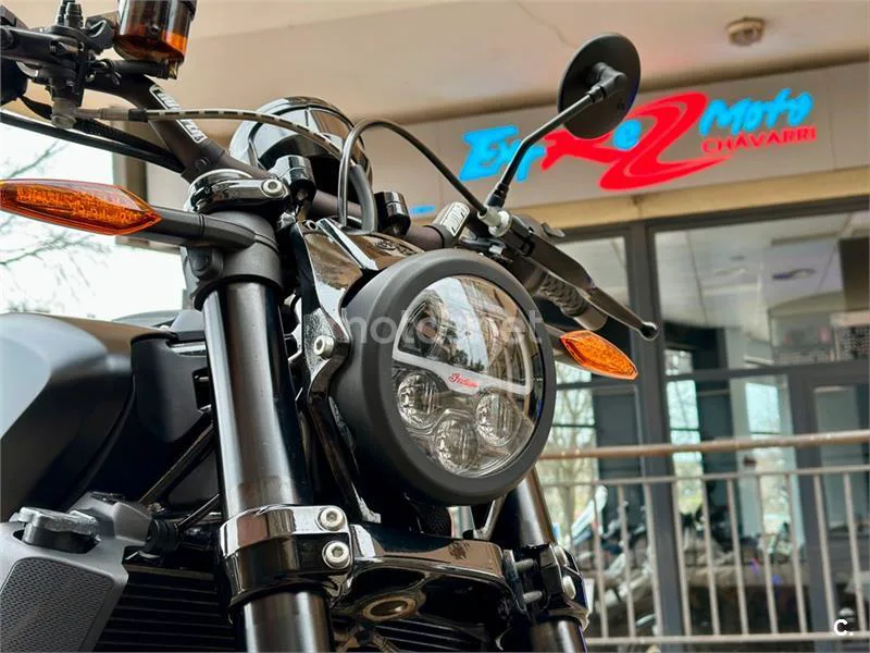 Indian FTR 1200 – Vista 24