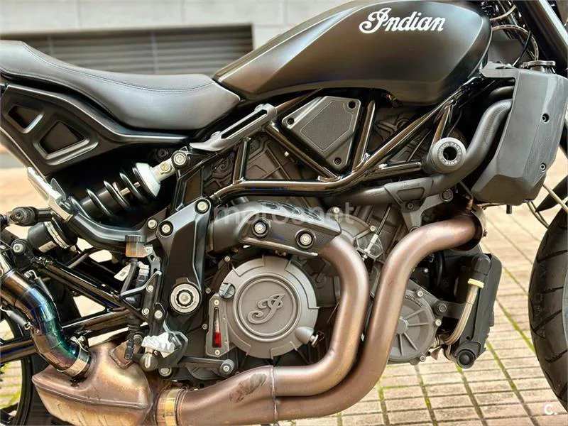 Indian FTR 1200 – Vista 29