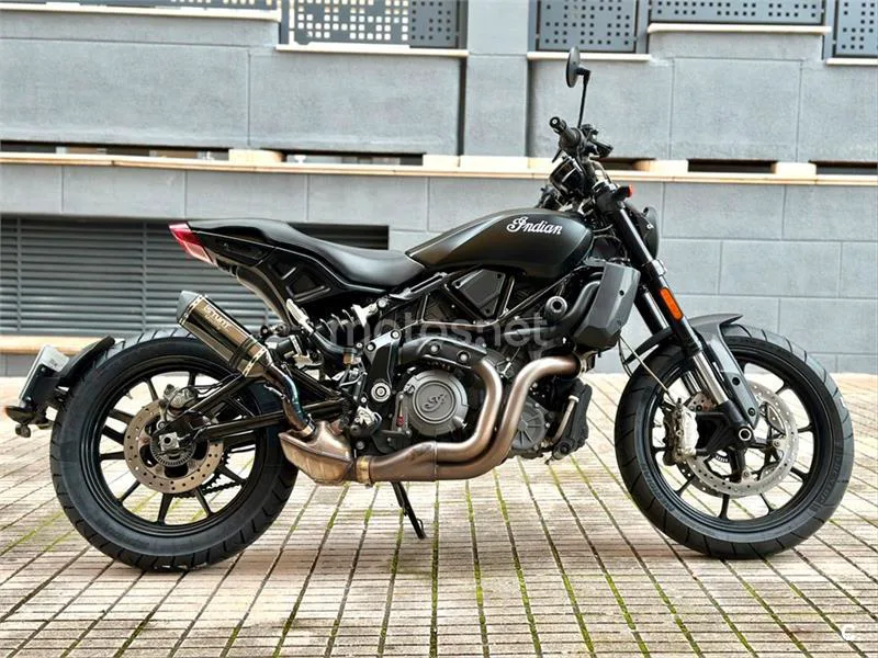 Indian FTR 1200 – Vista 43