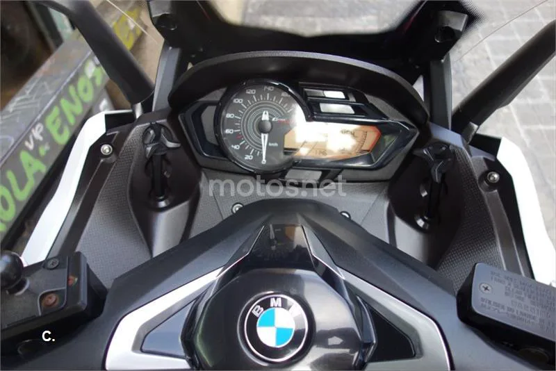 BMW C 650 Sport – Vista 7