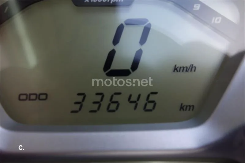Kymco People S 125 – Vista 9