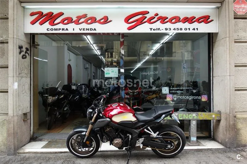 Honda CB 650 R – Vista 19