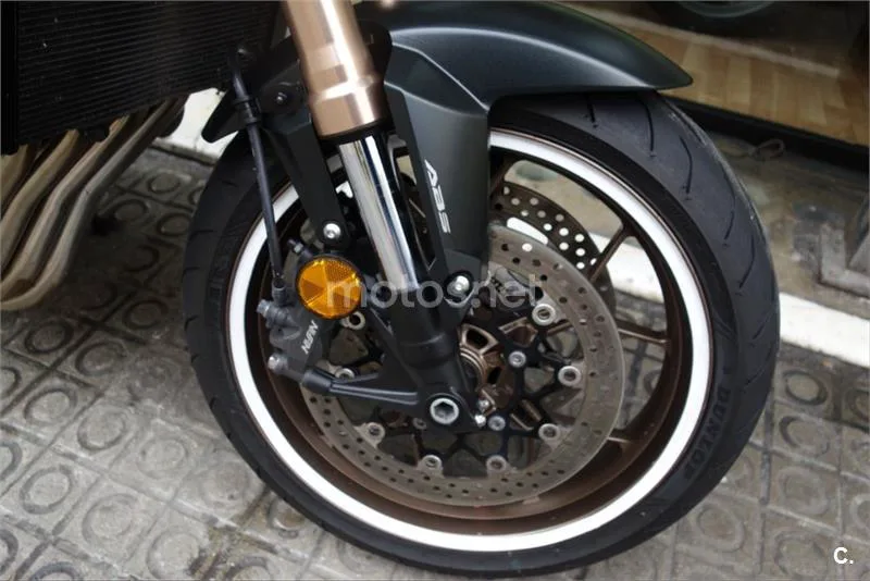 Honda CB 650 R – Vista 7