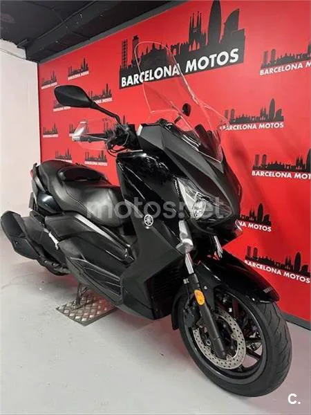 Yamaha XMAX 400 – Vista 3