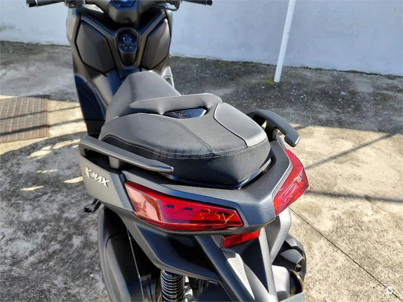 Yamaha XMAX 300 – Vista 3