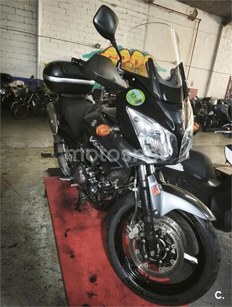 Suzuki V-Strom 650 – Vista 11