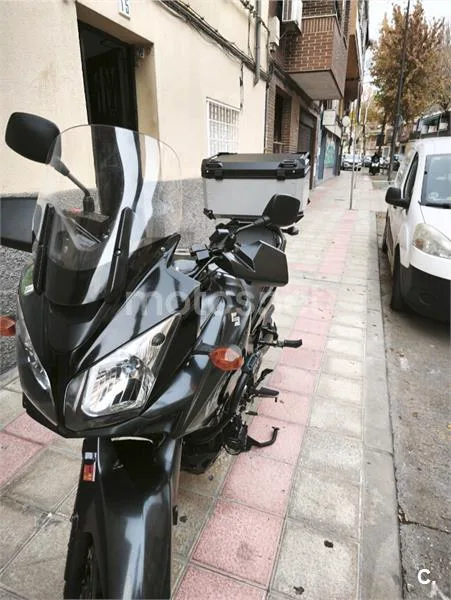 Suzuki V-Strom 650 – Vista 3