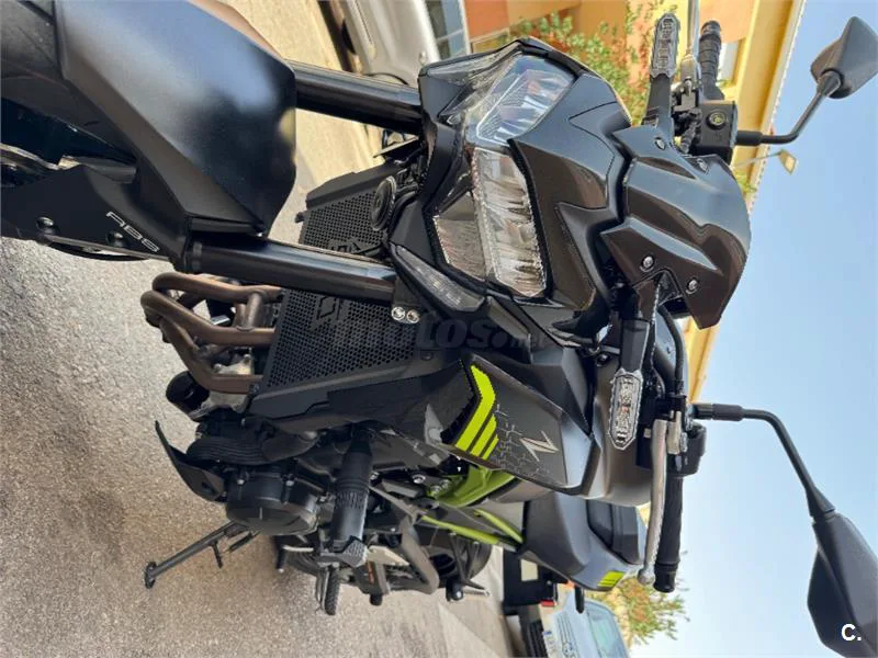 Kawasaki Z 900 – Vista 3