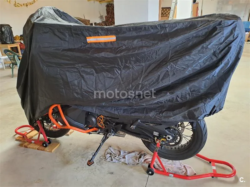 KTM 790 – Vista 10