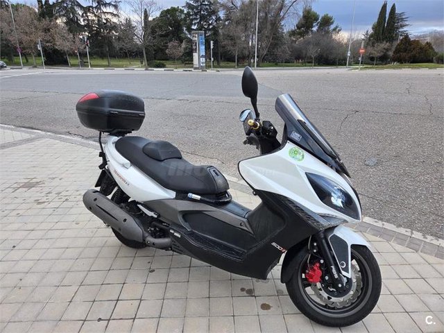Kymco Xciting 500 R ABS 1800 € 2010 Madrid