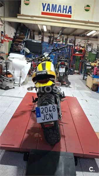 Ducati Scrambler – Vista 3