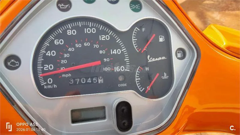 Vespa GTS 300 ie SuperSport – Vista 6