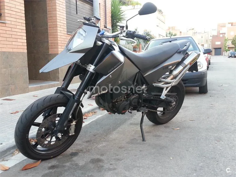 KTM 690 SMC R – Vista 5