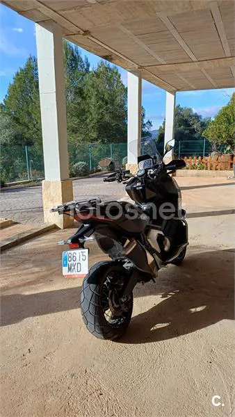 Honda X-ADV – Vista 6
