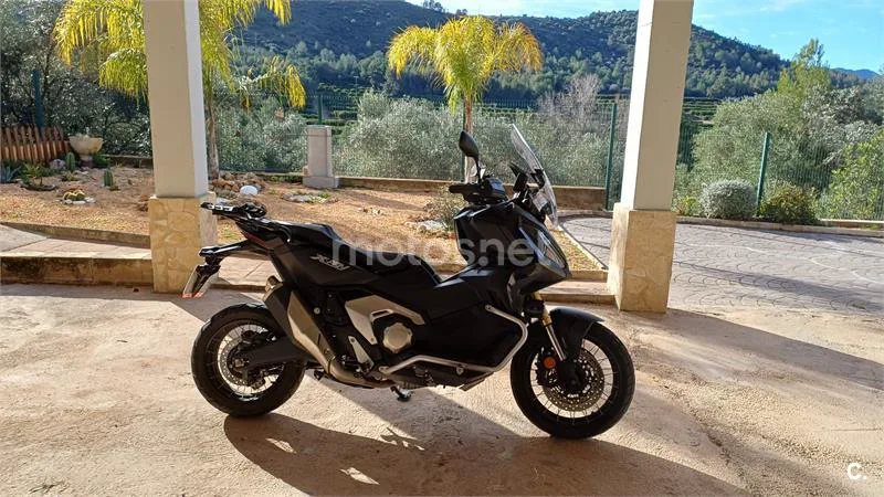 Honda X-ADV – Vista 8