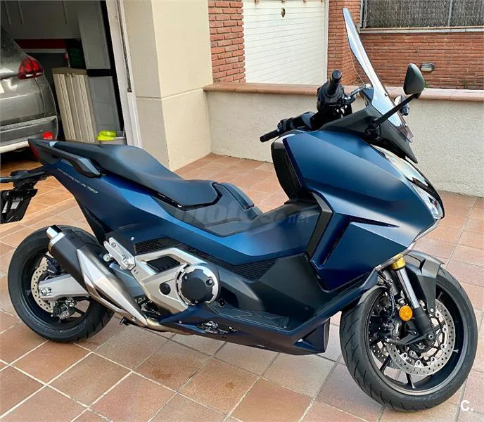 Honda Forza 750 – Vista 2