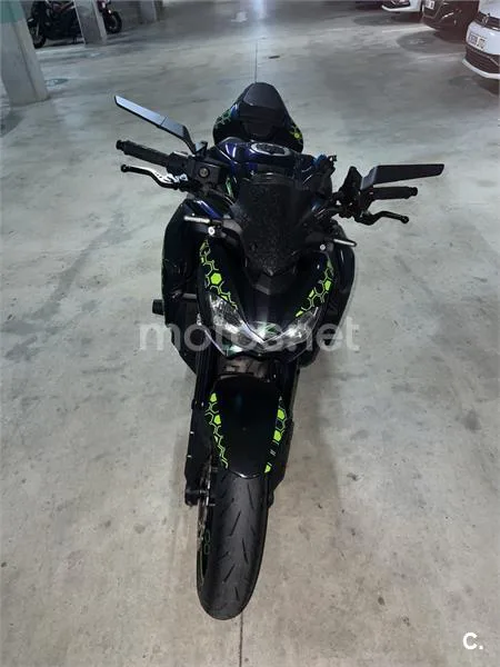 Kawasaki Z 900 – Vista 4