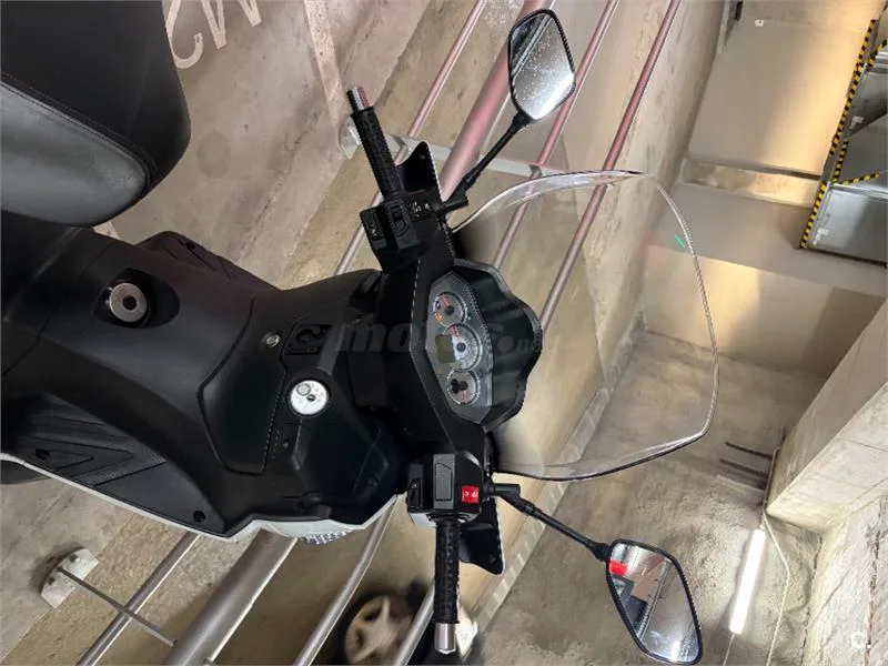 SYM Citycom 300i – Vista 3